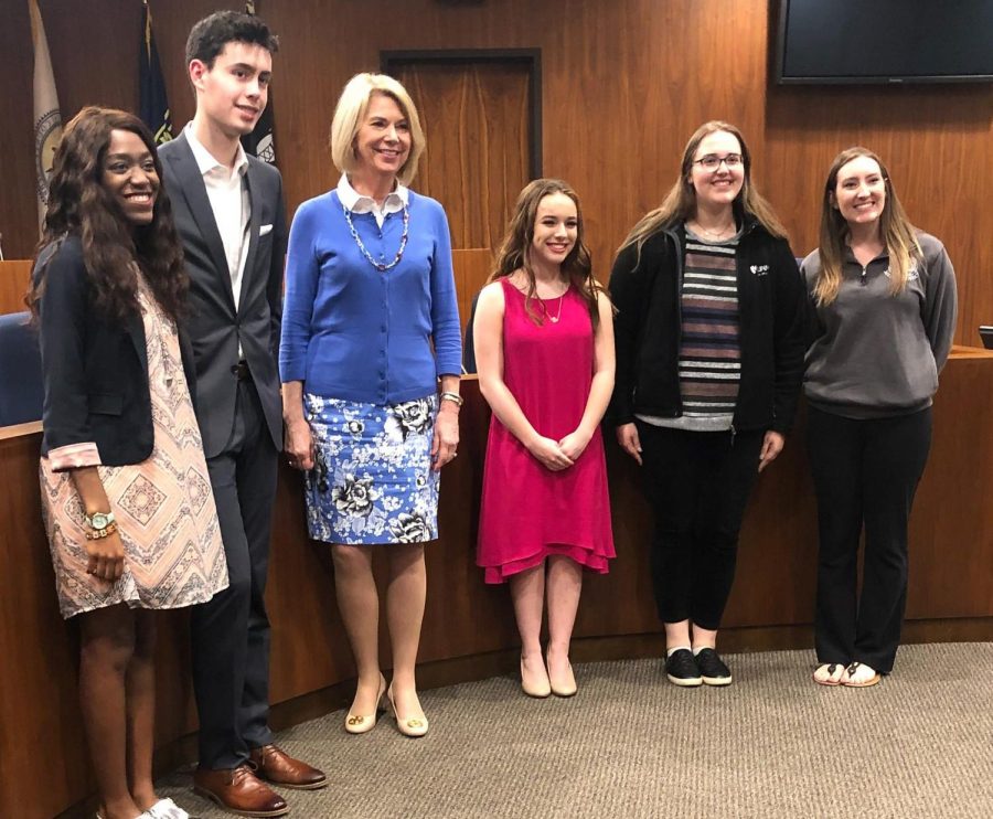 Elkhorn Students Sam Lilly, Ashtyn Tridle, and Katie Swanson stand next to Omaha Mayor Jean Stothert and the mayors facilitators Kelsey Dolinsky and Terri Armstrong. Dolinsky and Armstrong led the Mayors group throughout the year. 