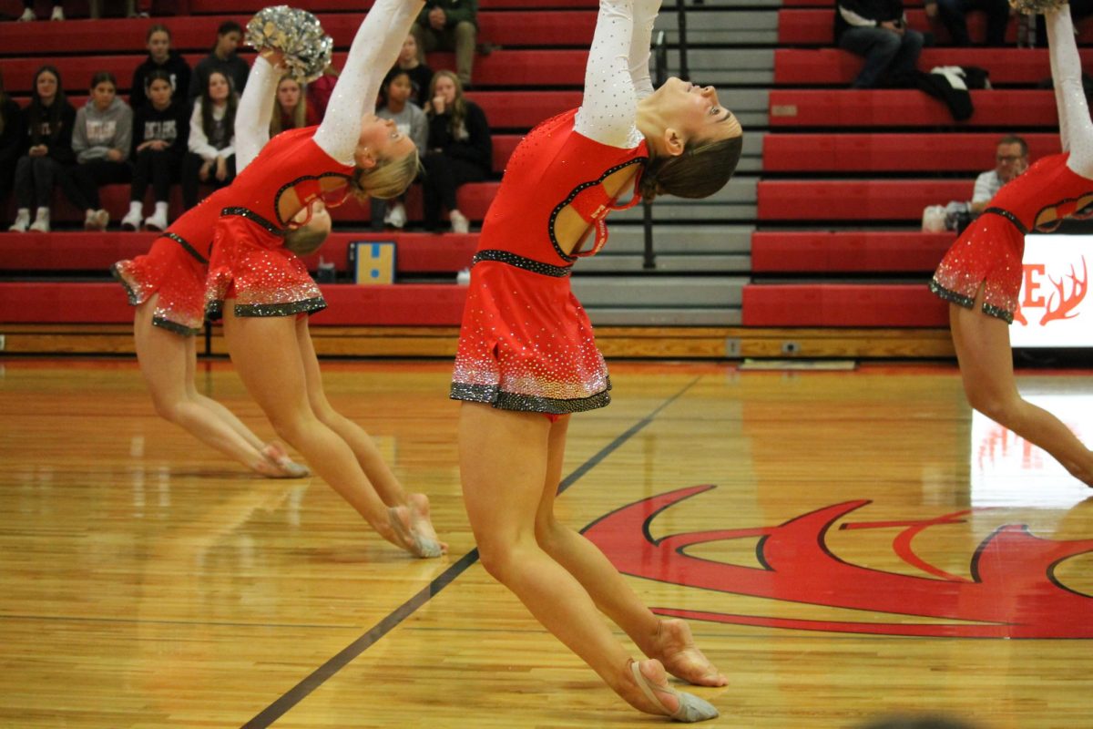 The Elkhorn dancers have a dramatic fall to the ground. 