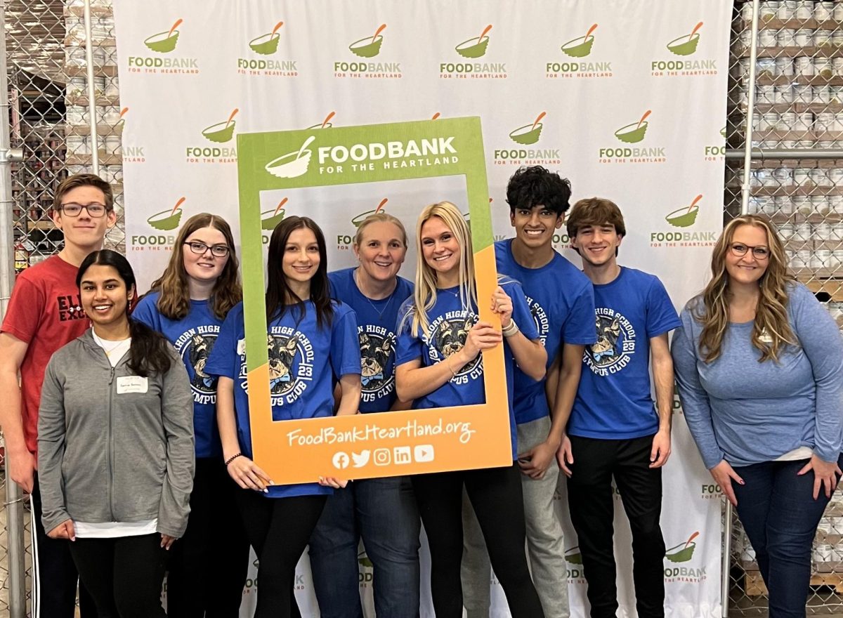The Olympus Club volunteered at Food Bank for the Heartland on Saturday, February 10th.