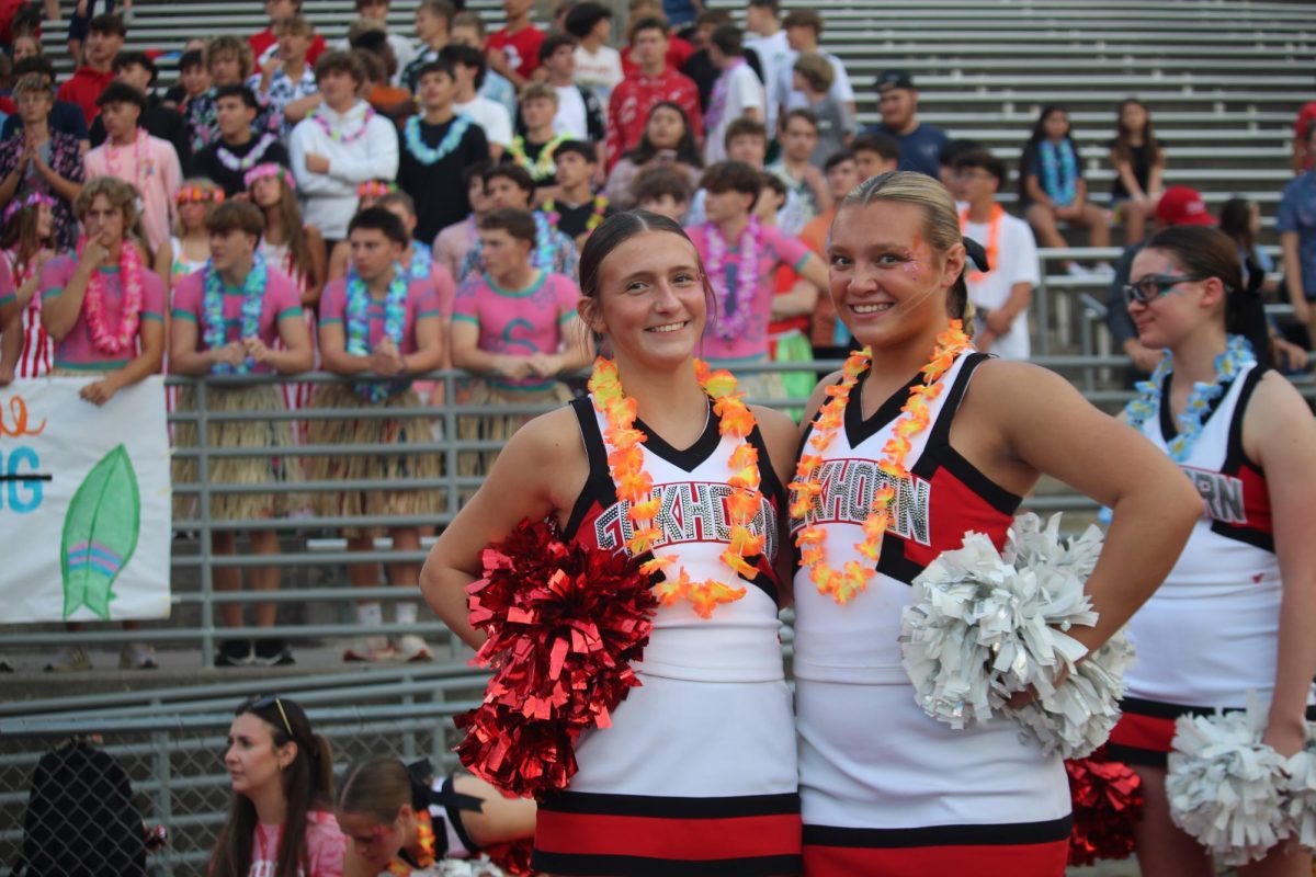 Junior Brooklyn and Peyton cheering better then ever