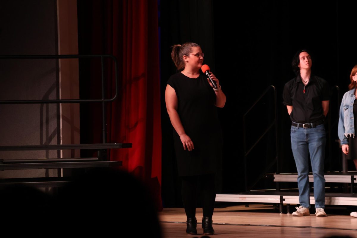 Director Abby Thompson introducing this years concert choir.