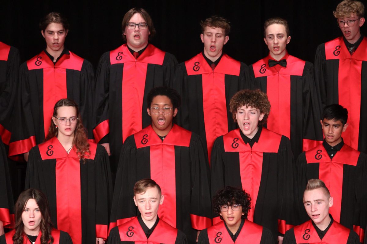 the EHS choir singing at the December Christmas concert.