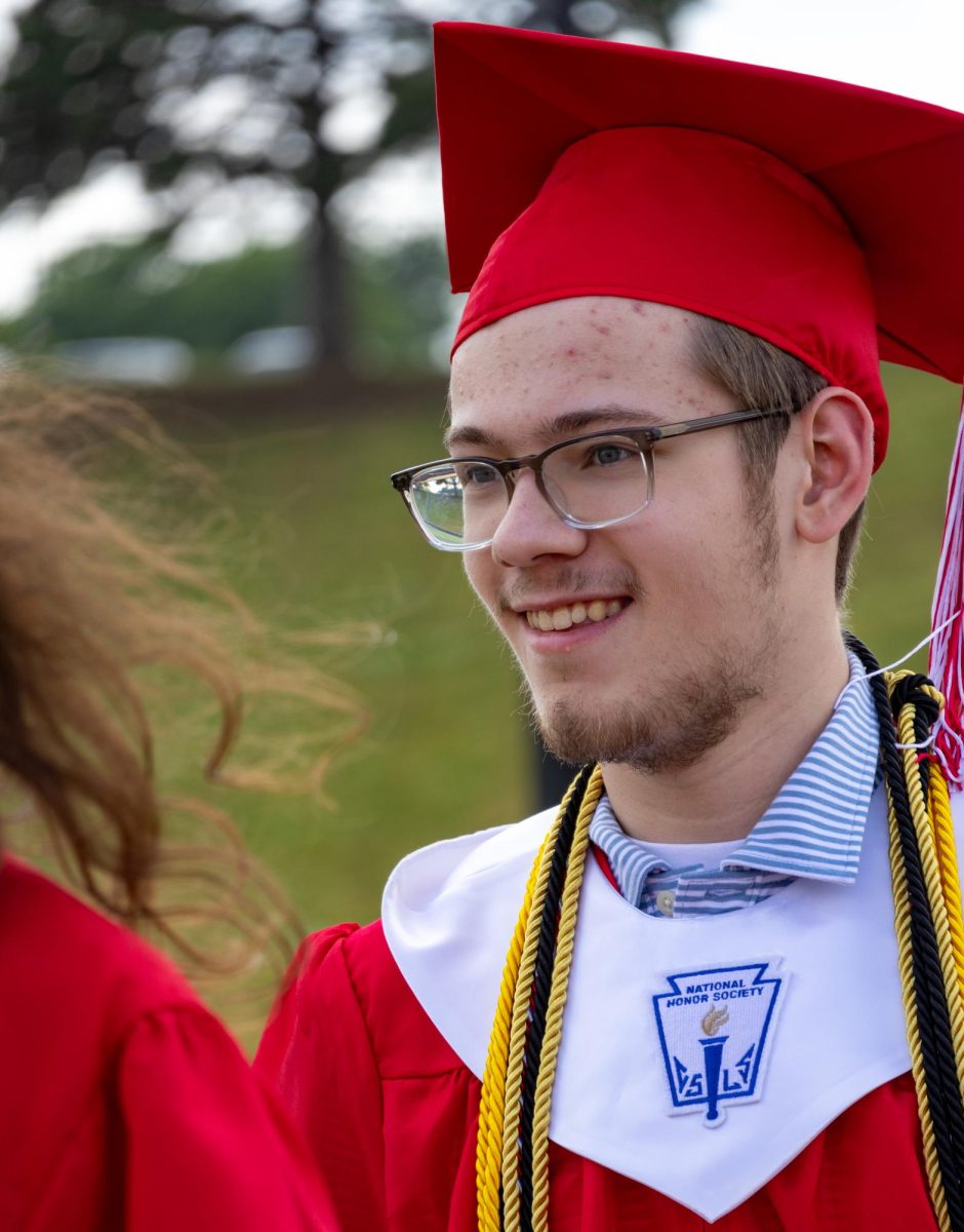 Senior Carson Deprez at EHS graduation ceremony.